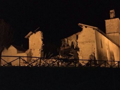 L’Italia ha un cuore debole, ancora un morto e un bambino ferito il bilancio della scossa di ieri