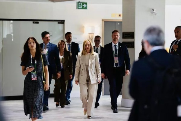 Giorgia Meloni al G7 in Canada