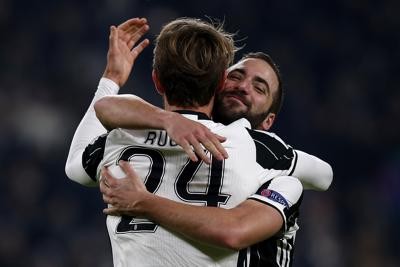 Champions, Juventus-Dinamo 2-0 e bianconeri primi nel girone