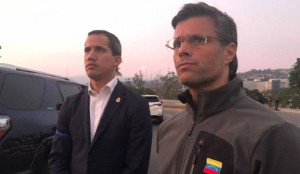 Juan Guaidó y Leopoldo López liberato questa mattina dai militari che appoggiano Guaidó