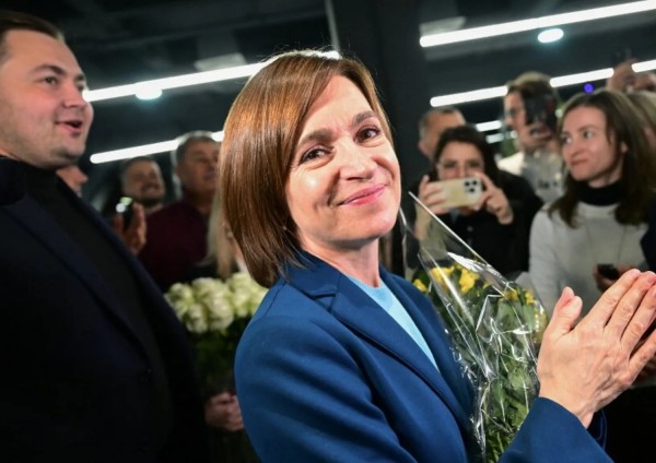 La presidente moldava Maia Sandu, filo-UE, ha vinto domenica un teso referendum presidenziale