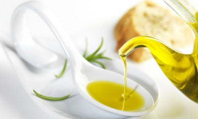El aceite de oliva combate el envejecimiento