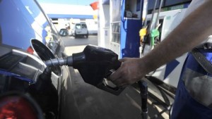 Colapsa Caracas por falta de gasolina La falta de combustible paraliza a todo el país