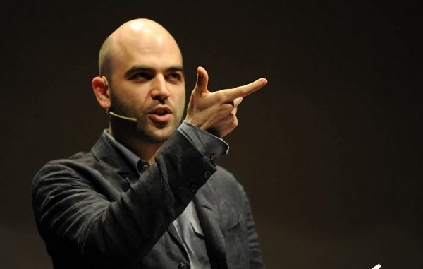 Saviano - «Salvini e Meloni hanno contribuito a rendere il paese cattivo». E li invita con lui in Africa…