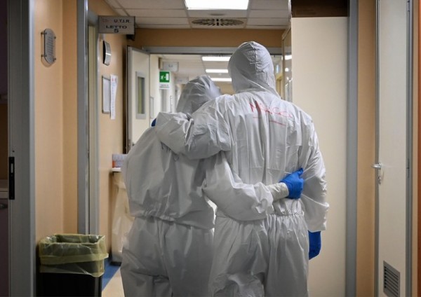 Coronavirus: in calo i malati, -525. in un giorno 174 morti, dato più basso da oltre 1 mese