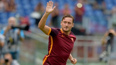 Totti: &quot;Sto scrivendo un libro sulla mia vita&quot;