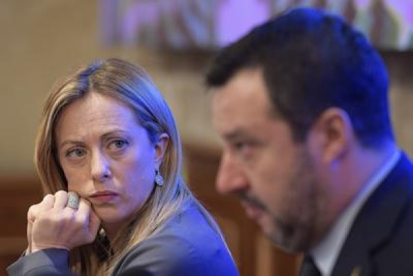 Meloni: &quot;Non credo in accordo Renzi-Salvini, spero non ci sia&quot;