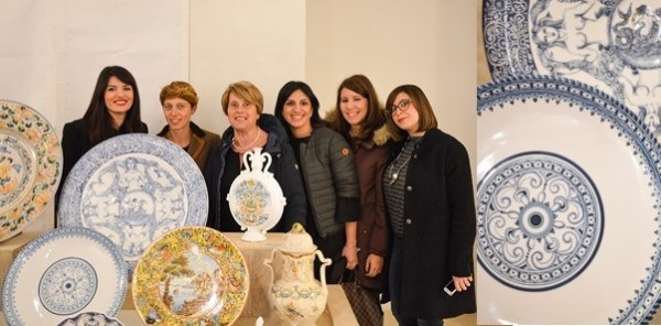 Laterza - Finalmente arriva la ceramica del gran tour, inaugurata la mostra