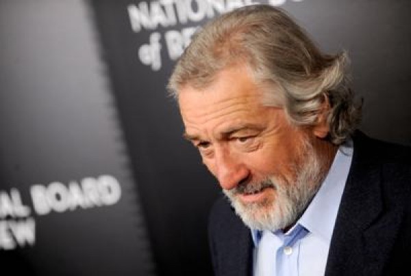 De Niro: &quot;Non posso prendere a pugni Trump, magari emigro in Italia...&quot;