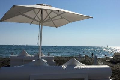 Da Venezia a Forte dei Marmi: quali sono le spiagge più costose d&#039;Italia