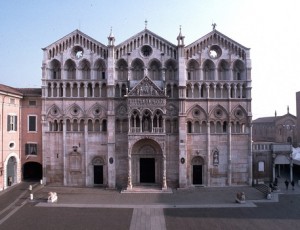 Cattedrale di Ferrara torna accessibile con percorso mostra
