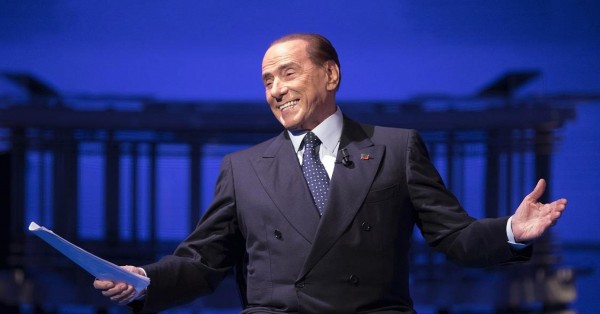 Silvio Berlusconi 5 superstar