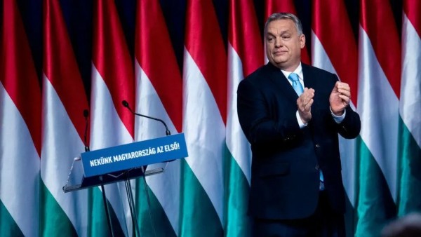 Ungheria: Dittatura o Democrazia?