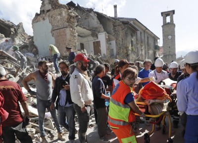 Quake: Victims&#039; funerals in Amatrice not Rieti Renzi steps in after survivors&#039; protest