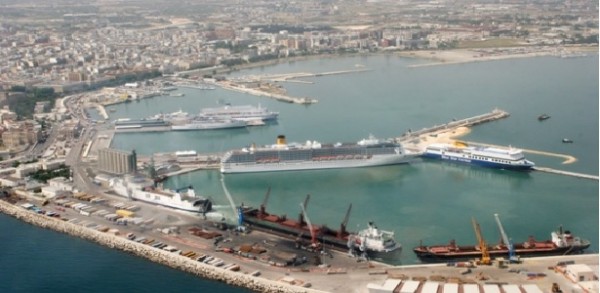Fratelli d’Italia: &quot;Governo istituisca Taranto Zona Franca&quot;