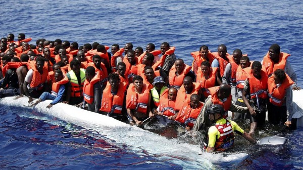 Sbarcati in Sicilia i 534 migranti tratti in salvo nel Mediterraneo