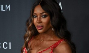 El medio siglo de Naomi Campbell, la diosa de ébano