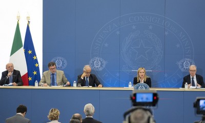 Il premier Giorgia Meloni in conferenza stampa
