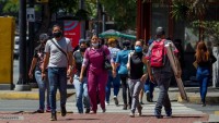Segnalano questo lunedì 980 nuovi casi e altri 18 decessi per coronavirus in Venezuela