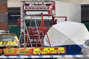Gran Bretagna 39 cadaveri in un container, arrestato 25enne camion proveniva dalla Bulgaria