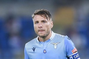 La Lazio passa a Crotone sotto il diluvio