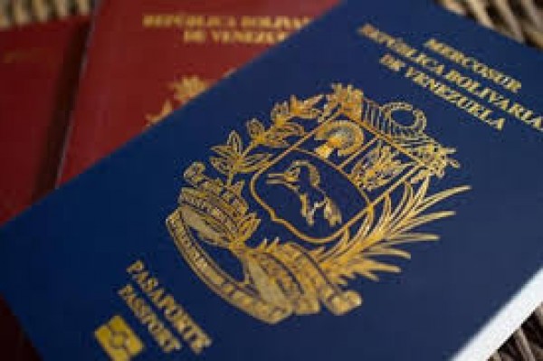 Pasaporte y otros documentos públicos ahora se pagarán en Petro