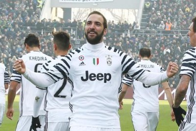 Juventus ganó y amplió ventaja