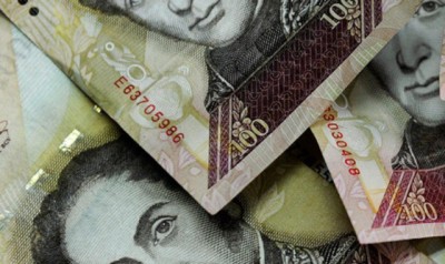 Maduro extiende hasta el 20 de febrero la circulación de los billetes 100 Bs.