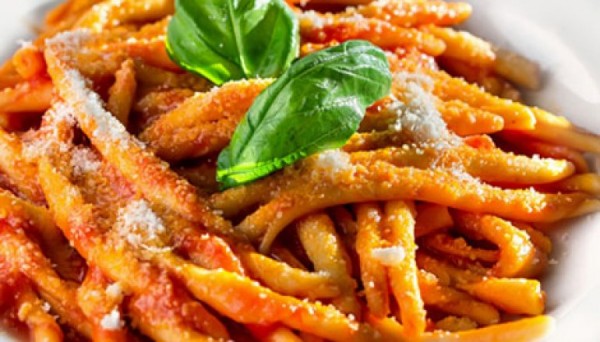 I maccarruni: plato típico dominical de Calabria