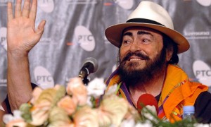 Pavarotti sbarca a Hollywood, entra nella Walk of Fame