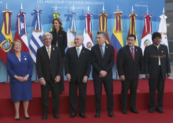 Mercosur suspenderá a Venezuela hasta que se restablezca la democracia