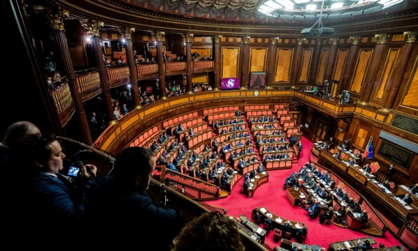 Il governo incassa la fiducia al Senato: 115 sì e 79 no 