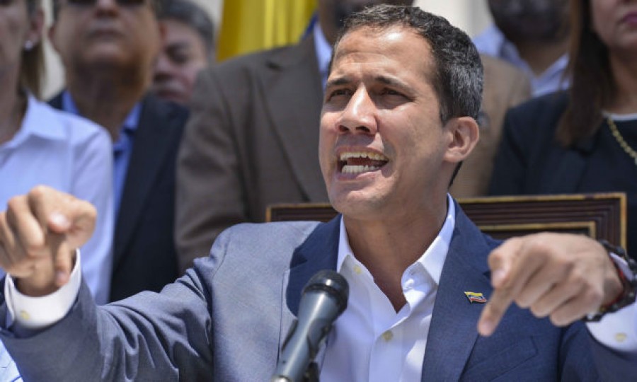 Guaidó niega conocer a criminales colombianos con los que se tomó una foto