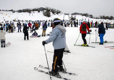 Otto milioni di italiani in vacanza sulla neve, ma la settimana è corta
