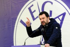Salvini: &quot;Non ci hanno votato per far tornare Renzi&quot;