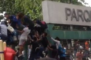 Concierto de Neutro Shorty acaba en estampida con una joven muerta y 50 heridos en el Parque Francisco Miranda en Caracas