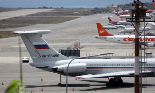 Moscú dice avión militar está en Venezuela para proveer servicios a efectivos rusos