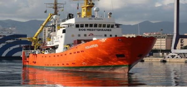 Migranti: Aquarius, rammarico Parigi per «dura politica italiana»