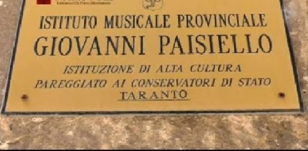 Crisi dell’Istituto Paisiello di Taranto
