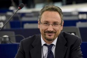 Il M5S Europa ha candidato Pedicini alla presidenza del parlamento europeo