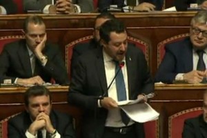 Caso Gregoretti, ok del Senato al processo a Salvini. L&#039;ex ministro: &#039;Rifarò tutto&#039;