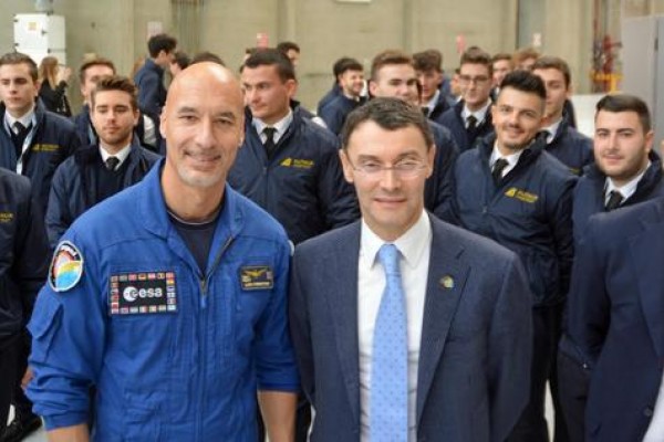 El astronauta Luca Parmitano durante la presentación de su misión