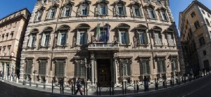 Quanto risparmierà lo Stato con i nuovi tagli ai vitalizi