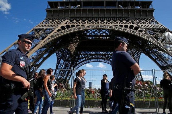 París apuesta por los monumentos y la gastronomía para relanzar el turismo