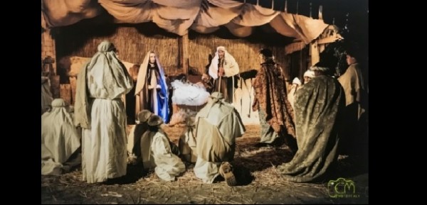 A Camarda si ripete la magia del Presepe