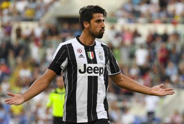 Soccer: Juve beat Lazio 1-0 at Olimpico