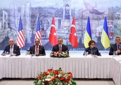 A Istanbul gli incontri trilaterali senza Putin e Zelensky