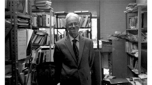 IESA: Ha fallecido nuestro insigne profesor Asdrúbal Baptista