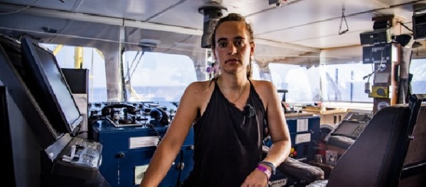 Per sostenere le spese legali di Carola Rackete già raccolti 400 mila euro