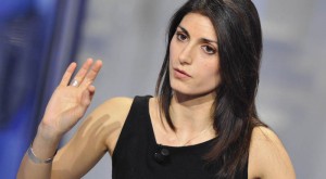 Raggi al lavoro su nuove nomine. E lunedì arriva Grillo